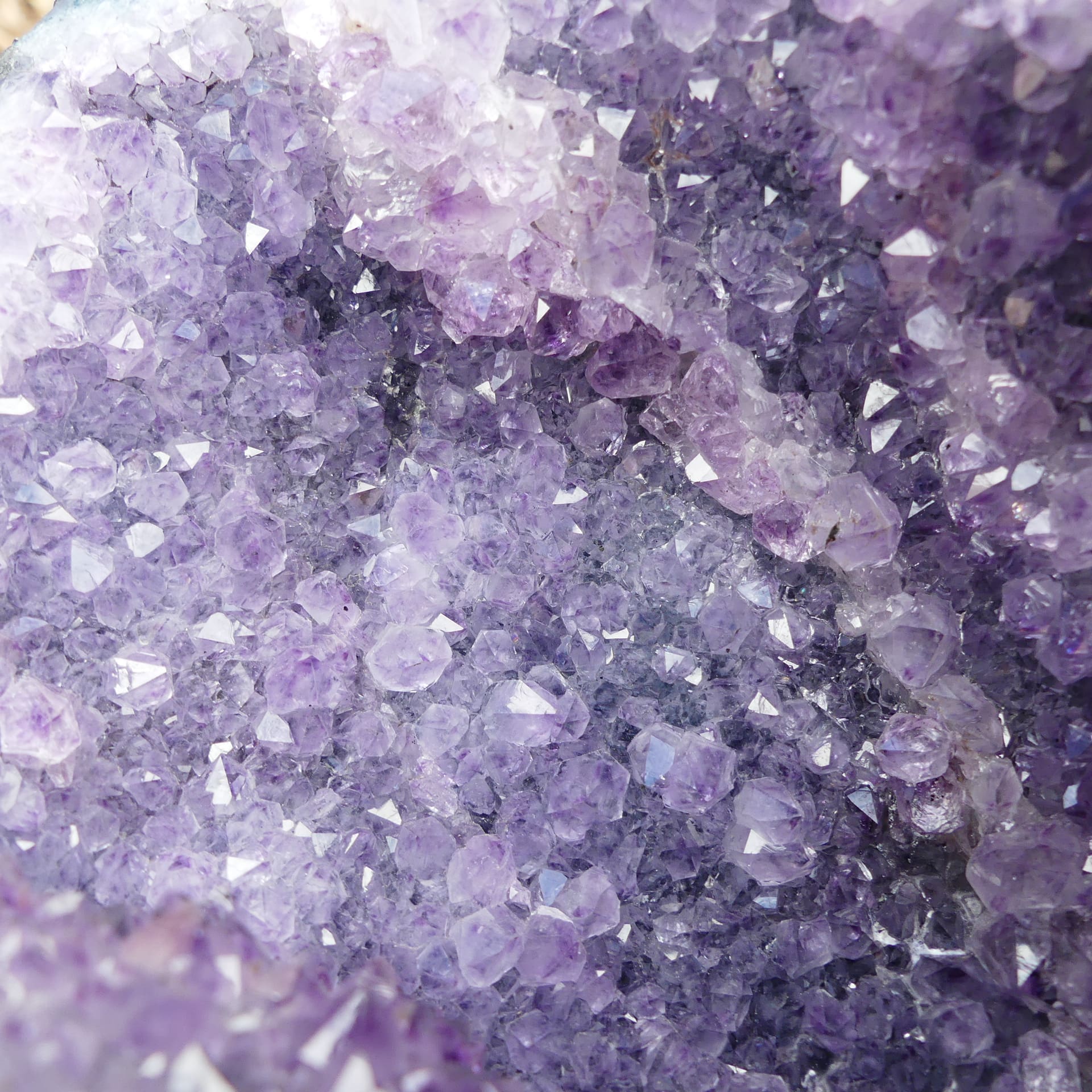 Amethyst Geode - Image 8