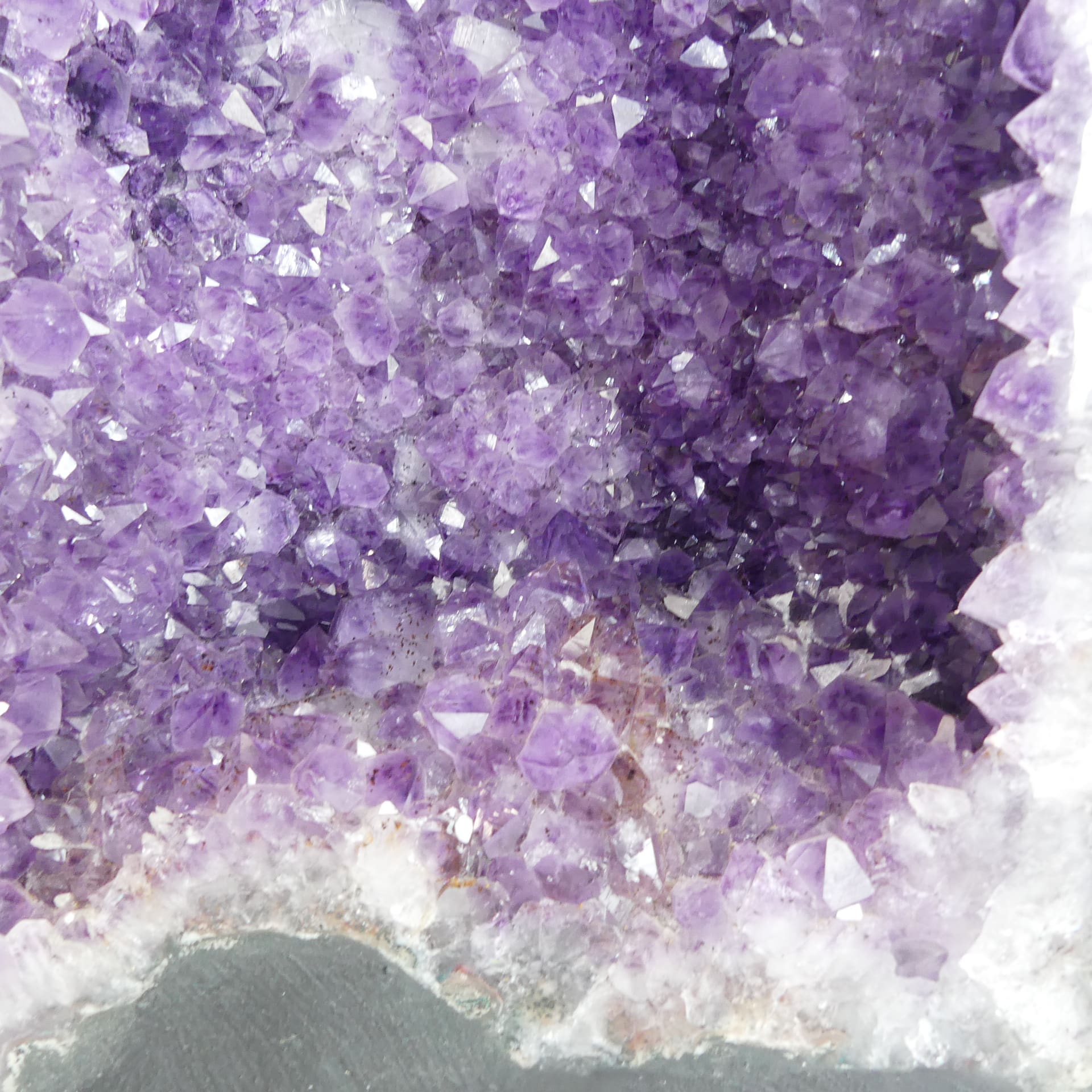 Amethyst Geode - Image 3