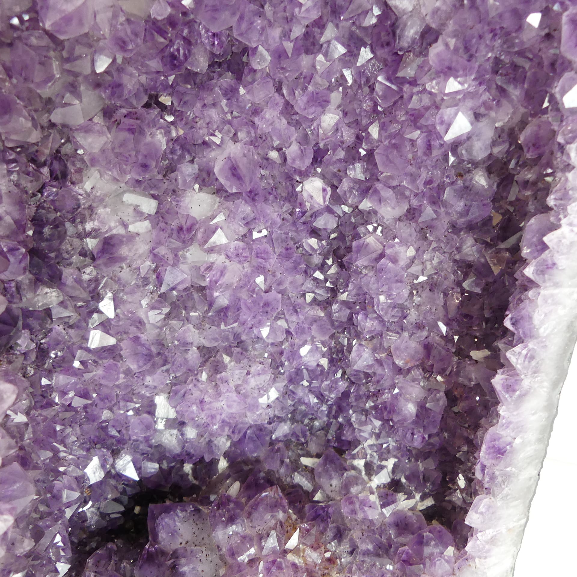Amethyst Geode - Image 5