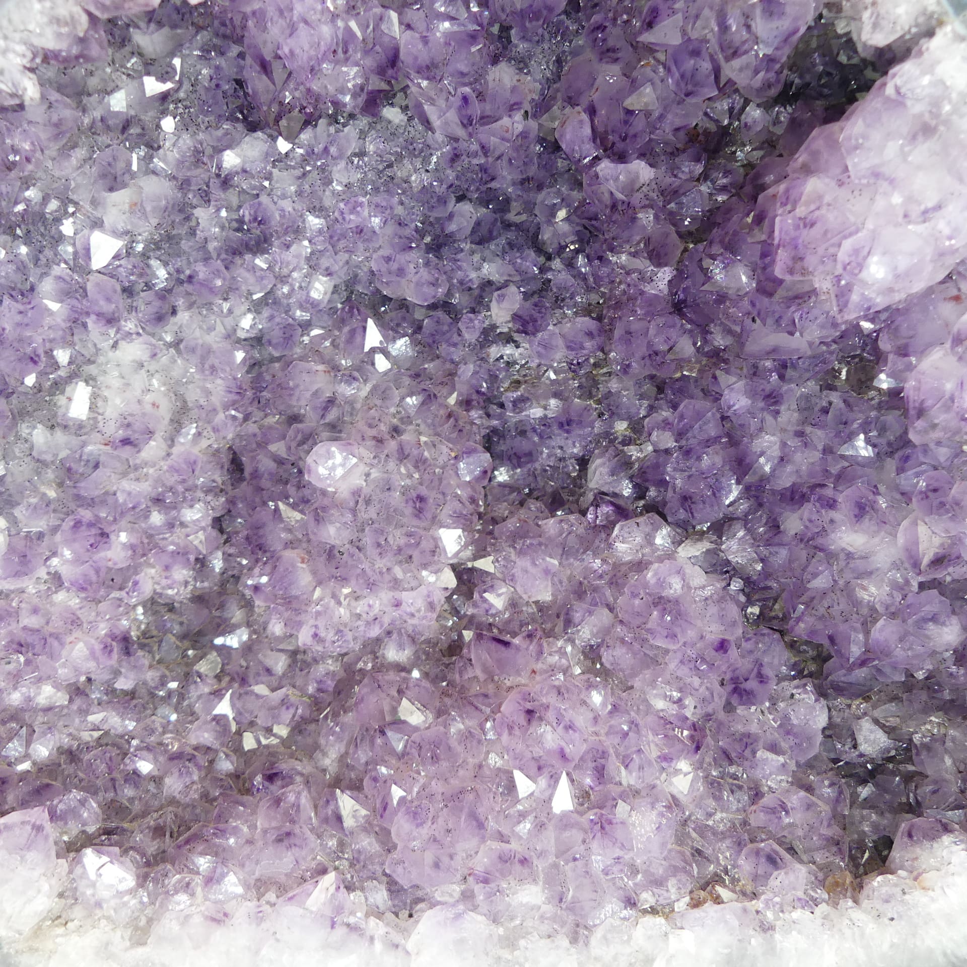 Amethyst Geode - Image 11