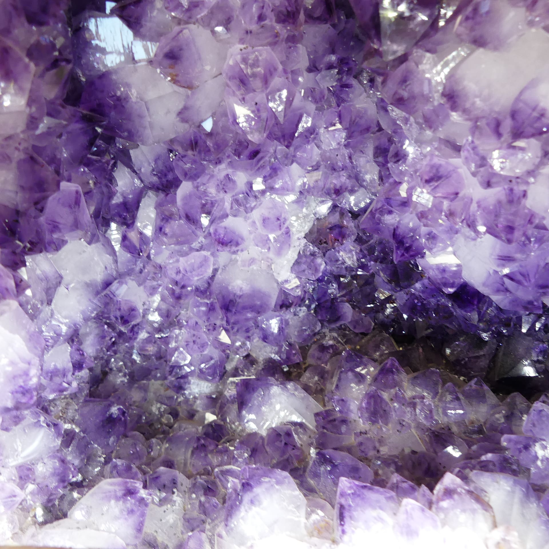 Amethyst Geode - Image 6