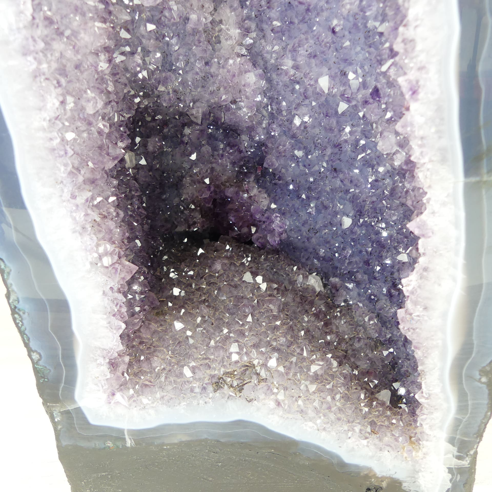 Amethyst Geode - Image 4